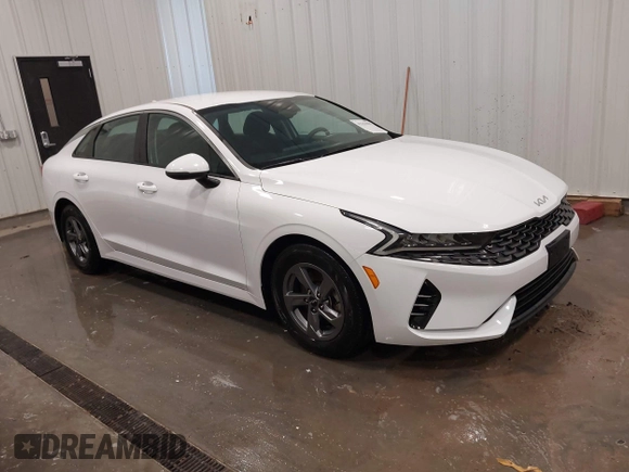 2023 Kia K5 LXS z VIN 5XXG14J2XPG189462, wystawiony jako IAAI lot #42233595 z przebiegiem 17 286 mil mil oraz . Historia ofert i sprzedaży dostępna na DreamBid. Obrazek 1.