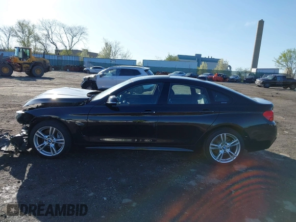 2016 BMW 4 Series 435i xDrive z VIN WBA4B3C55GG528796, wystawiony jako IAAI lot #41971908 z przebiegiem 64 573 mil mil oraz . Historia ofert i sprzedaży dostępna na DreamBid. Obrazek 15.