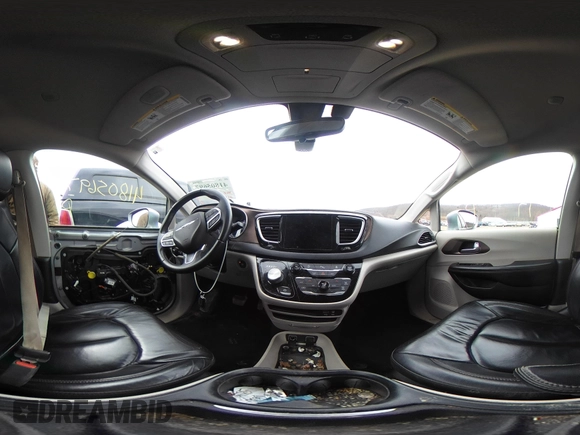 2017 Chrysler Pacifica Touring L with VIN 2C4RC1BG7HR831320, listed as a IAAI auction lot 41805697 with 137,743 mi miles and . Bid and sale history available at DreamBid. Image 18.