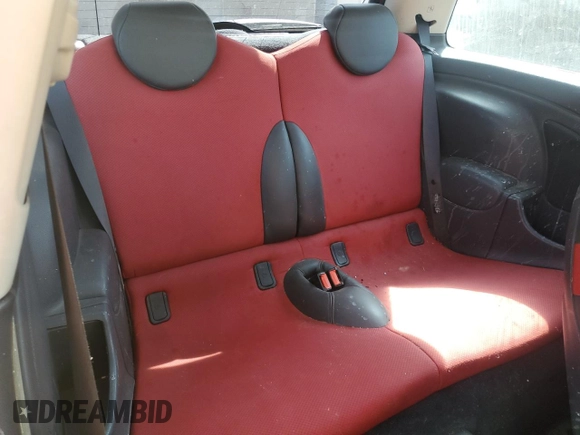 2005 MINI Hardtop S with VIN WMWRE33515TL10355, listed as a Copart auction lot 50391825 with 174,150 mi miles and Salvage title. Bid and sale history available at DreamBid. Image 11.