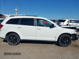 2017 Dodge Journey GT with VIN 3C4PDCEG8HT520505, listed as a IAAI auction lot 41843822 with 81,504 mi miles. Bid and sale history available at carsss.com. Image 14.