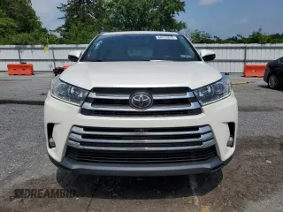 2017 Toyota Highlander Limited with VIN 5TDDZRFH8HS382957, listed as a Copart auction lot 60413645 with 126,294 mi miles and Salvage title. Bid and sale history available at DreamBid. Image 5.