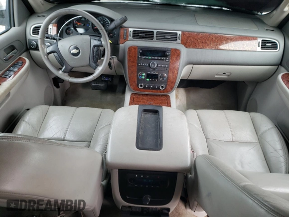2008 Chevrolet Suburban LTZ with VIN 3GNFK16388G114290, listed as a Copart auction lot 44265795 with 236,666 mi miles and Clean Title. Bid and sale history available at carsss.com. Image 8.