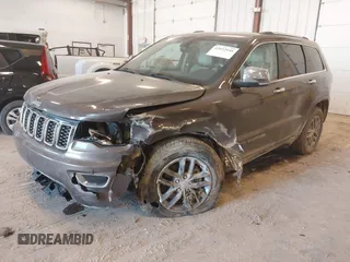 2018 Jeep Grand Cherokee Limited with VIN 1C4RJFBG9JC268479, listed as a IAAI auction lot 42032948 with 106,077 mi miles and . Bid and sale history available at DreamBid. Image 2.