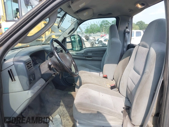 2003 Ford F-350 with VIN 1FDSF34L43EC81624, listed as a IAAI auction lot 42591645 with 275,341 mi miles and . Bid and sale history available at DreamBid. Image 8.