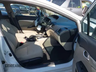 2015 Honda Civic EX with VIN 2HGFB2F8XFH523240, listed as a IAAI auction lot 42040979 with Not Provided miles and . Bid and sale history available at carsss.com. Image 5.