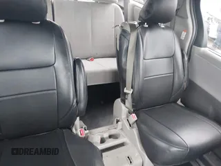 2015 Toyota Sienna LE AAS with VIN 5TDKK3DC9FS618254, listed as a IAAI auction lot 42653368 with 337,308 mi miles and . Bid and sale history available at DreamBid. Image 8.