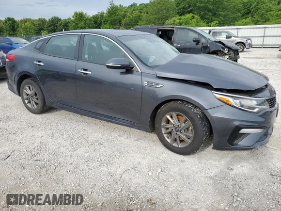 2020 Kia Optima LX z VIN 5XXGT4L37LG404452, wystawiony jako Copart lot #55333805 z przebiegiem 140 889 mil mil oraz Szkoda całkowita • Salvage title. Historia ofert i sprzedaży dostępna na DreamBid. Obrazek 4.