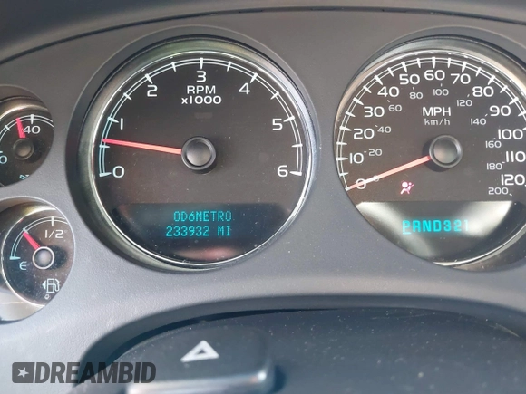 2007 Chevrolet Suburban LT с VIN 3GNFC16057G212162, выставлен на аукционе IAAI как лот 42571842 с пробегом 233 932 миль миль и . История ставок и продаж доступна на DreamBid. Изображение 7.