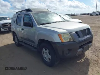 2005 Nissan Xterra S with VIN 5N1AN08U95C654512, listed as a IAAI auction lot 41193402 with 134,717 mi miles. Bid and sale history available at carsss.com. Image 1.