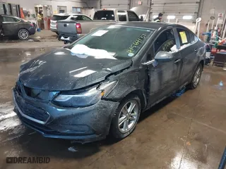 2017 Chevrolet Cruze LT with VIN 1G1BE5SM0H7136714, listed as a IAAI auction lot 41564137 with 123,020 mi miles. Bid and sale history available at carsss.com. Image 17.