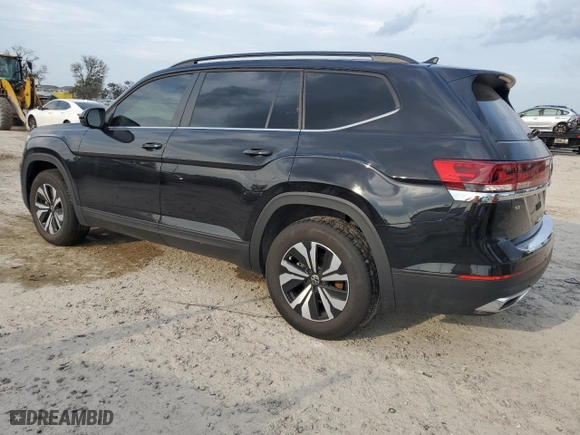 2024 Volkswagen Atlas 2.0T SE with VIN 1V2DR2CA1RC594616, listed as a Copart auction lot 66547974 with 2,116 mi miles and Non Repairable. Bid and sale history available at carsss.com. Image 2.