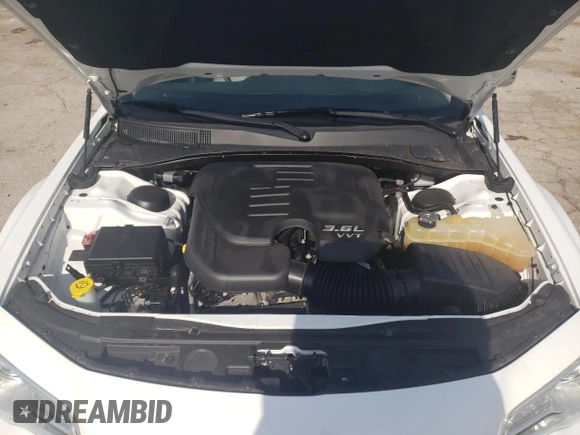 2020 Chrysler 300 Limited with VIN 2C3CCAEG5LH124463, listed as a Copart auction lot 67393734 with 104,833 mi miles and Salvage Title. Bid and sale history available at DreamBid. Image 11.