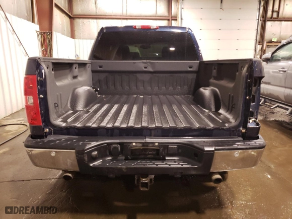 2007 Chevrolet Silverado 1500 LTZ with VIN 2GCEK13M671639695, listed as a Copart auction lot 52032505 with 132,341 mi miles and Salvage Title. Bid and sale history available at carsss.com. Image 6.