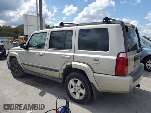 2007 Jeep Commander Sport with VIN 1J8HH48K87C501809, listed as a Copart auction lot 72325394 with 182,971 mi miles and Salvage Title. Bid and sale history available at carsss.com. Image 2.