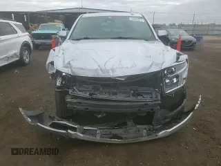 2017 Chevrolet Tahoe LT z VIN 1GNSKBKCXHR202168, wystawiony jako Copart lot #53042975 z przebiegiem 78 998 mil mil oraz Szkoda całkowita • Salvage title. Historia ofert i sprzedaży dostępna na DreamBid. Obrazek 12.