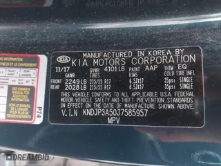 2018 Kia Soul + with VIN KNDJP3A50J7585957, listed as a IAAI auction lot 41945266 with 63,588 mi miles. Bid and sale history available at carsss.com. Image 9.
