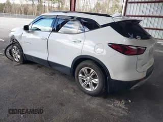 2020 Chevrolet Blazer LT z VIN 3GNKBJRS6LS560770, wystawiony jako IAAI lot #42036012 z przebiegiem 56 505 mil mil oraz . Historia ofert i sprzedaży dostępna na DreamBid. Obrazek 3.