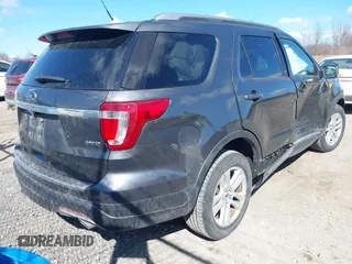 2018 Ford Explorer XLT with VIN 1FM5K8D8XJGC91593, listed as a IAAI auction lot 41838572 with 77,280 mi miles and . Bid and sale history available at carsss.com. Image 4.