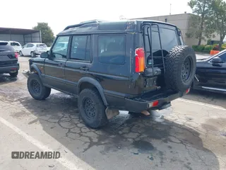 2004 Land Rover Discovery SE with VIN SALTW19464A860565, listed as a IAAI auction lot 42019860 with 153,274 mi miles. Bid and sale history available at carsss.com. Image 3.