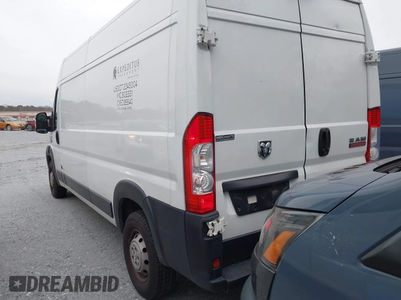2020 Ram ProMaster Cargo with VIN 3C6TRVDG4LE101617, listed as a IAAI auction lot 41316488 with 413,443 mi miles and . Bid and sale history available at carsss.com. Image 3.