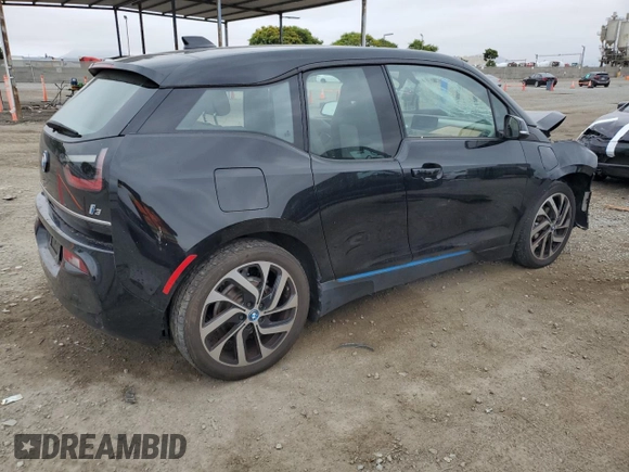 2019 BMW i3 with VIN WBY8P4C51K7D59513, listed as a Copart auction lot 59723245 with 33,759 mi miles and Salvage title. Bid and sale history available at DreamBid. Image 3.
