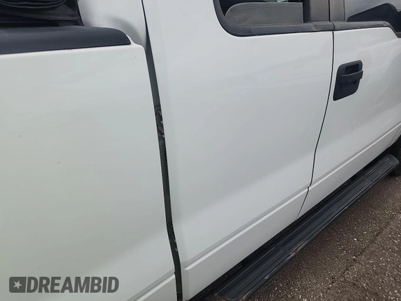 2013 Ford F-150 XL with VIN 1FTFX1EF0DKF87495, listed as a IAAI auction lot 42587666 with 221,982 mi miles and . Bid and sale history available at DreamBid. Image 8.
