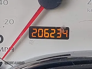 2005 Saturn VUE z VIN 5GZCZ53485S834445, wystawiony jako IAAI lot #41914634 z przebiegiem 206 234 mil mil oraz . Historia ofert i sprzedaży dostępna na DreamBid. Obrazek 16.