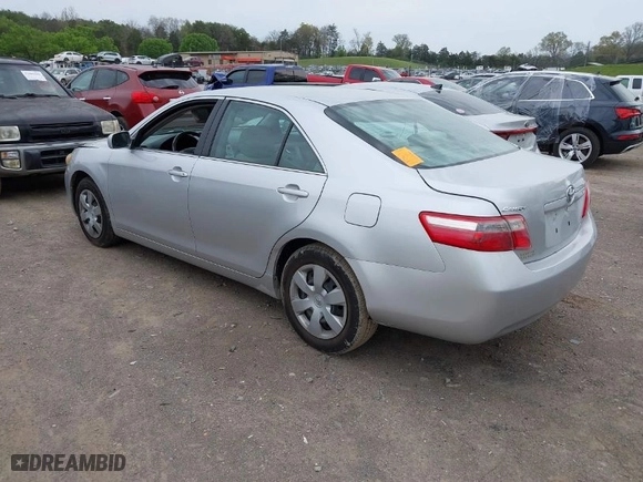 2008 Toyota Camry LE with VIN 4T1BE46K78U220083, listed as a IAAI auction lot 41898364 with 221,389 mi miles. Bid and sale history available at carsss.com. Image 3.