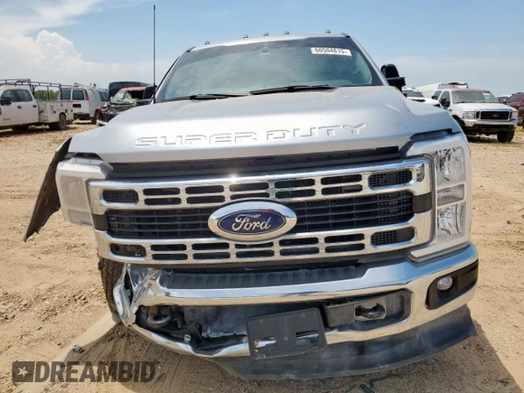 2023 Ford F-350 с VIN 1FT8W3DN5PEE00688, выставлен на аукционе Copart как лот 60504815 с пробегом 25 492 миль миль и Списание • Salvage title. История ставок и продаж доступна на DreamBid. Изображение 5.