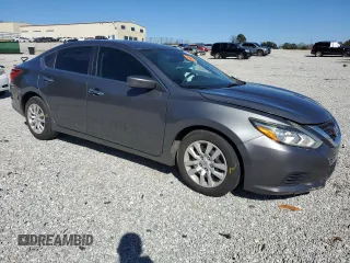 2017 Nissan Altima S z VIN 1N4AL3AP3HN317574, wystawiony jako Copart lot #49417675 z przebiegiem 76 276 mil mil oraz Szkoda całkowita • Salvage title. Historia ofert i sprzedaży dostępna na DreamBid. Obrazek 4.
