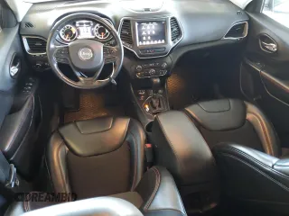 2019 Jeep Cherokee Trailhawk с VIN 1C4PJMBX0KD362032, выставлен на аукционе Copart как лот 61495195 с пробегом 49 028 миль миль и Списание • Salvage title. История ставок и продаж доступна на DreamBid. Изображение 8.