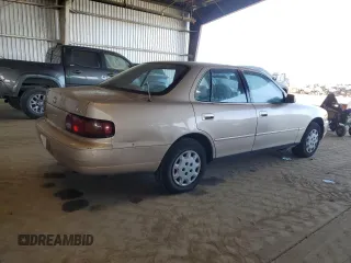 1996 Toyota Camry DX with VIN 4T1BG12K8TU754183, listed as a Copart auction lot 52569305 with 152,253 mi miles and Clean Title. Bid and sale history available at carsss.com. Image 3.