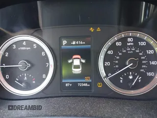 2019 Hyundai Sonata Sport z VIN 5NPE34AF1KH797081, wystawiony jako IAAI lot #42260397 z przebiegiem 72 348 mil mil oraz . Historia ofert i sprzedaży dostępna na DreamBid. Obrazek 7.