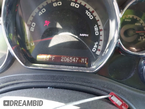 2009 Pontiac G6 GT 1SB z VIN 1G2ZK57K594234408, wystawiony jako IAAI lot #42547870 z przebiegiem 206 547 mil mil oraz . Historia ofert i sprzedaży dostępna na DreamBid. Obrazek 7.