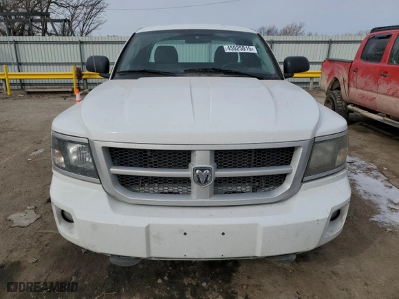 2011 Ram Dakota Bighorn/Lonestar with VIN 1D7RW3BK5BS667231, listed as a Copart auction lot 45025015 with 81,525 mi miles and Salvage Title. Bid and sale history available at carsss.com. Image 5.