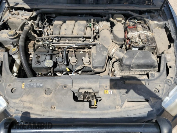2014 Ford Police Interceptor with VIN 1FAHP2L81EG148870, listed as a Copart auction lot 73039214 with 255,800 mi miles and Salvage title. Bid and sale history available at DreamBid. Image 11.