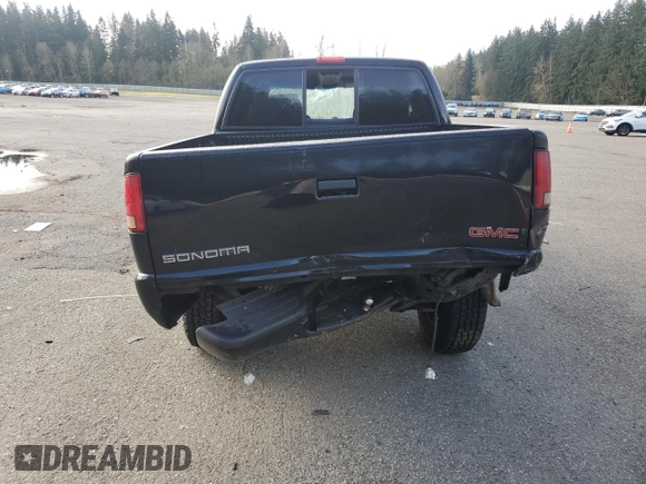 2001 GMC Sonoma SLS with VIN 1GTDT13W61K168519, listed as a Copart auction lot 50601565 with 0 mi miles and Salvage Title. Bid and sale history available at carsss.com. Image 6.