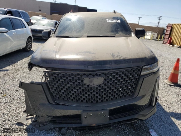 2021 Cadillac Escalade Premium Luxury with VIN 1GYS4CKL1MR261039, listed as a Copart auction lot 67672354 with 72,751 mi miles and Salvage Title. Bid and sale history available at carsss.com. Image 5.