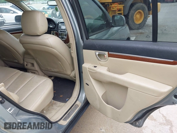 2009 Hyundai Santa Fe SE z VIN 5NMSH13E79H269284, wystawiony jako IAAI lot #42405821 z przebiegiem 197 413 mil mil oraz . Historia ofert i sprzedaży dostępna na DreamBid. Obrazek 8.