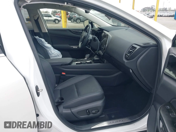 2025 Lexus NX 250 z VIN JTJADCAZ0S2016372, wystawiony jako IAAI lot #42254626 z przebiegiem 7 339 mil mil oraz . Historia ofert i sprzedaży dostępna na DreamBid. Obrazek 5.