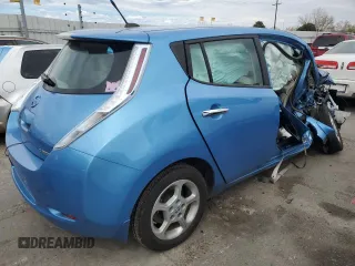2013 Nissan LEAF SV z VIN 1N4AZ0CPXDC418210, wystawiony jako Copart lot #50837105 z przebiegiem Nie podano mil oraz Szkody całkowita. Historia ofert i sprzedaży dostępna na DreamBid. Obrazek 3.