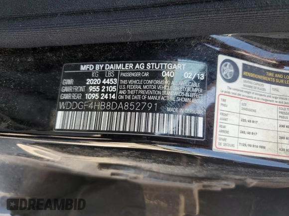 2013 Mercedes-Benz C 250 Sport with VIN WDDGF4HB8DA852791, listed as a Copart auction lot 60293715 with 107,586 mi miles and Clean title. Bid and sale history available at DreamBid. Image 12.