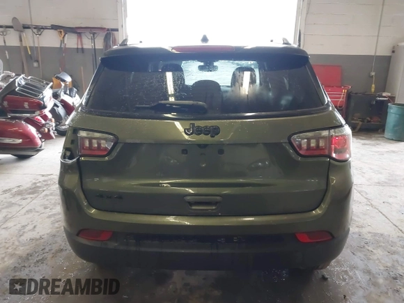 2021 Jeep Compass Sport с VIN 3C4NJDAB8MT591231, выставлен на аукционе IAAI как лот 42206506 с пробегом 69 976 миль миль и . История ставок и продаж доступна на DreamBid. Изображение 17.