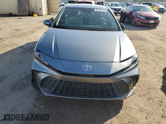 2025 Toyota Camry LE with VIN 4T1DAACK1SU564166, listed as a Copart auction lot 89161535 with 2,992 mi miles and Salvage Title. Bid and sale history available at carsss.com. Image 5.