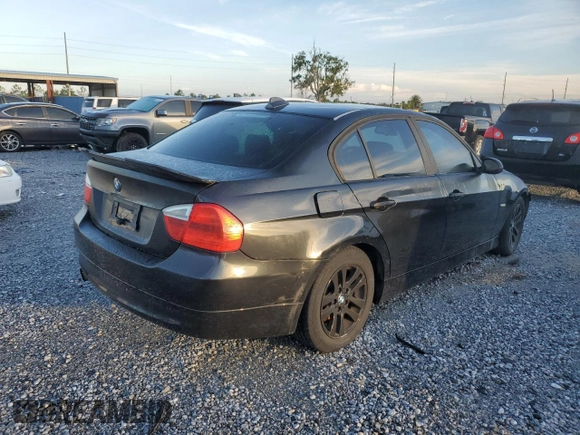 2006 BMW 3 Series 325i with VIN WBAVB13556PT27892, listed as a Copart auction lot 61299455 with 121,678 mi miles and Salvage title. Bid and sale history available at DreamBid. Image 3.