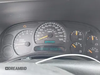 2004 Chevrolet Suburban LT with VIN 3GNEC16T34G322967, listed as a IAAI auction lot 41701602 with 157,768 mi miles. Bid and sale history available at carsss.com. Image 7.
