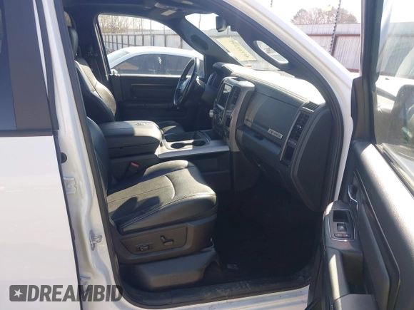 2018 Ram 1500 Rebel with VIN 1C6RR7YT6JS116739, listed as a IAAI auction lot 41737337 with 171,232 mi miles. Bid and sale history available at carsss.com. Image 5.
