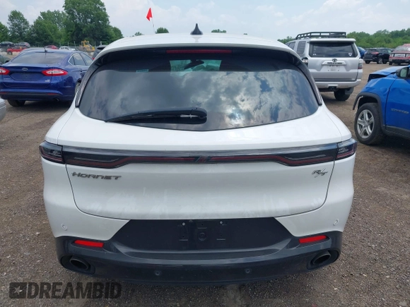 2024 Dodge Hornet R/T with VIN ZACPDFCW0R3A28742, listed as a IAAI auction lot 42698231 with 34,181 mi miles and . Bid and sale history available at DreamBid. Image 16.