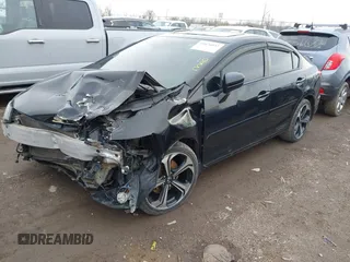 2015 Honda Civic Sedan Si with VIN 2HGFB6E55FH705829, listed as a IAAI auction lot 41876037 with 225,490 mi miles. Bid and sale history available at carsss.com. Image 17.